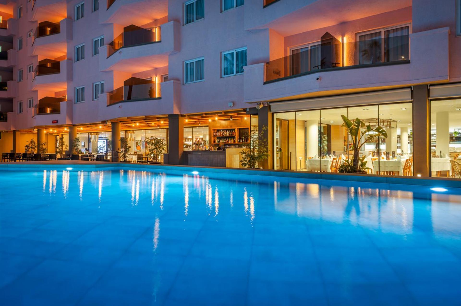 Aqua Hotel The Breeze (Adults Only +18) All Inclusive Santa Susanna Dış mekan fotoğraf